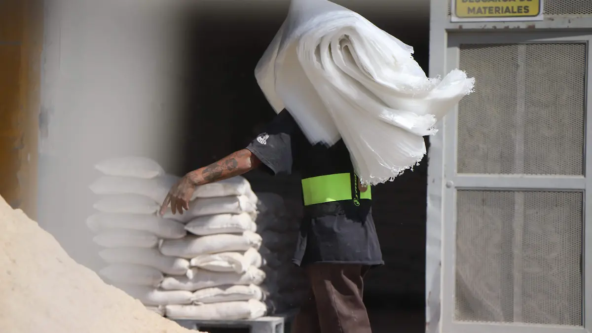 VARIACIÓN ECONOMICA (4)