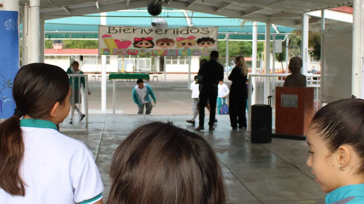 ESCUELAS, EDUCACIÓN BÁSICA (2)