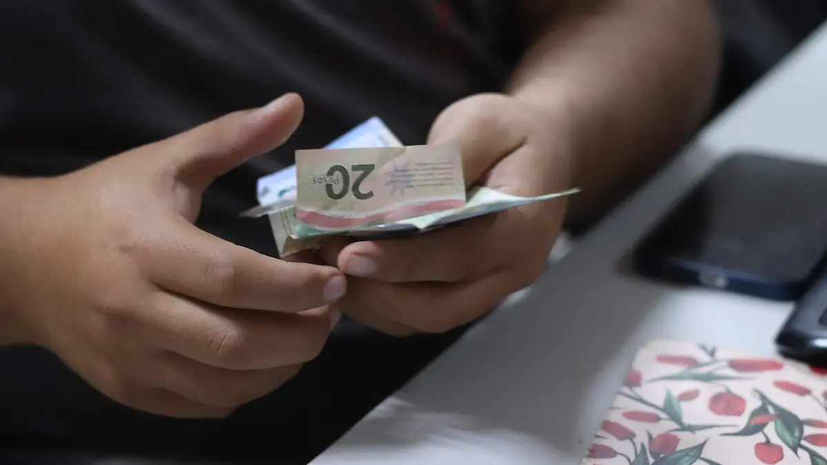 TRABAJADORES-PRESTACIONES-DENUNCIA