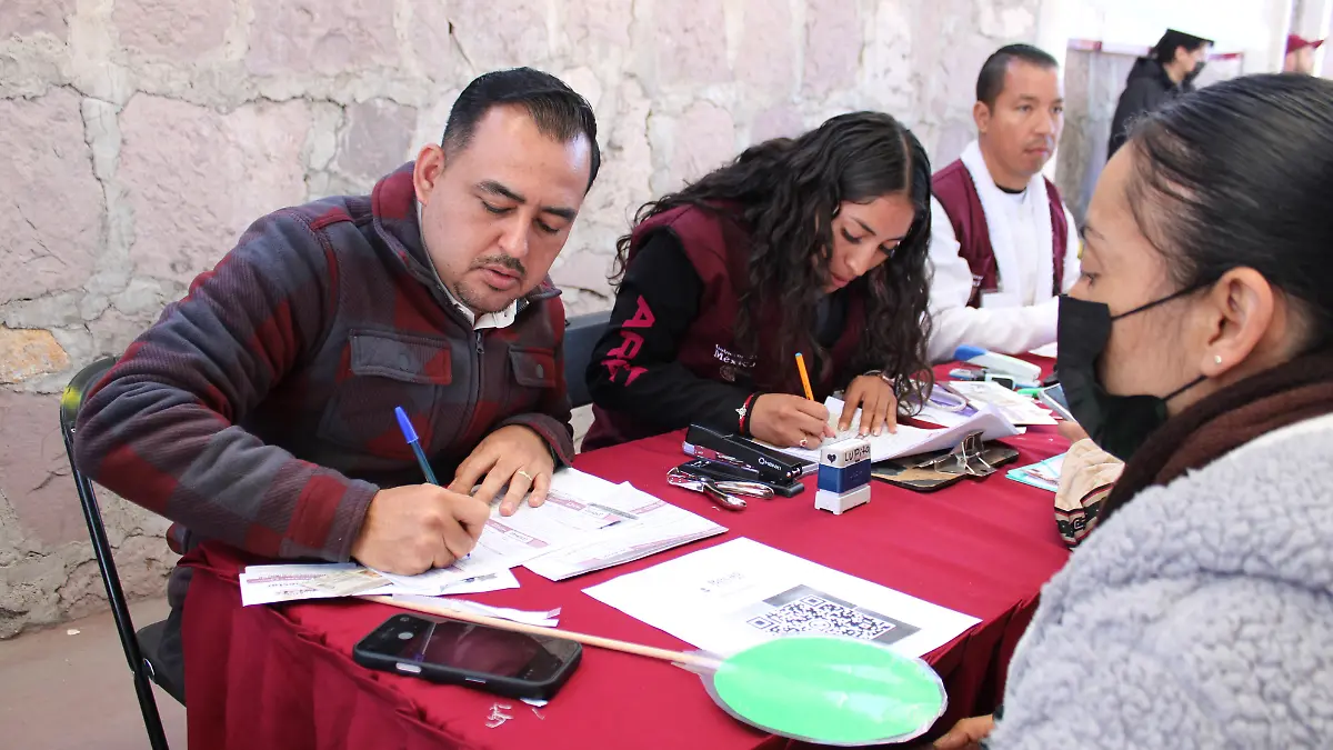 ENTREGA-TARJETAS BIENESTAR-APOYOS