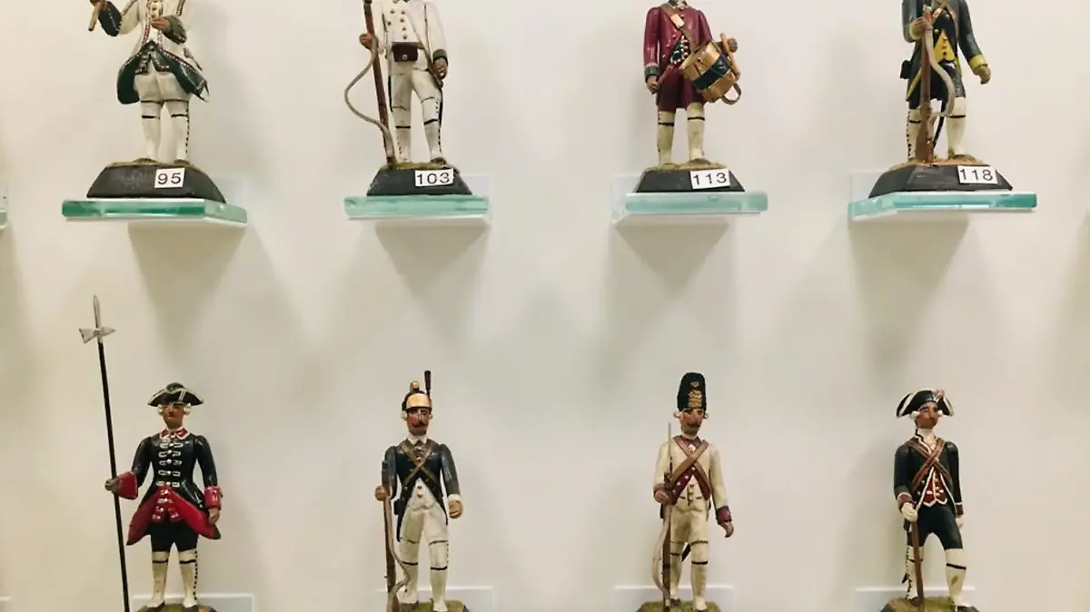 SOLDADITOS DE PLOMO-HISTORIA-JUGUETE