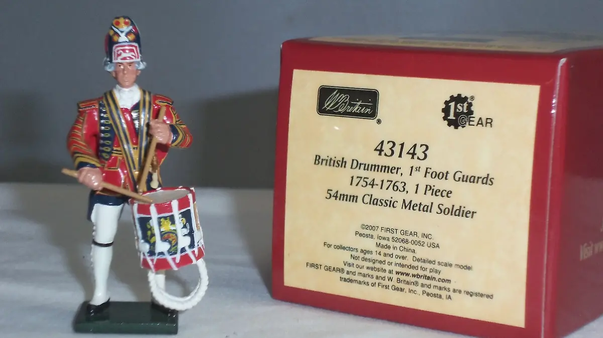 SOLDADITOS DE PLOMO-HISTORIA-JUGUETE