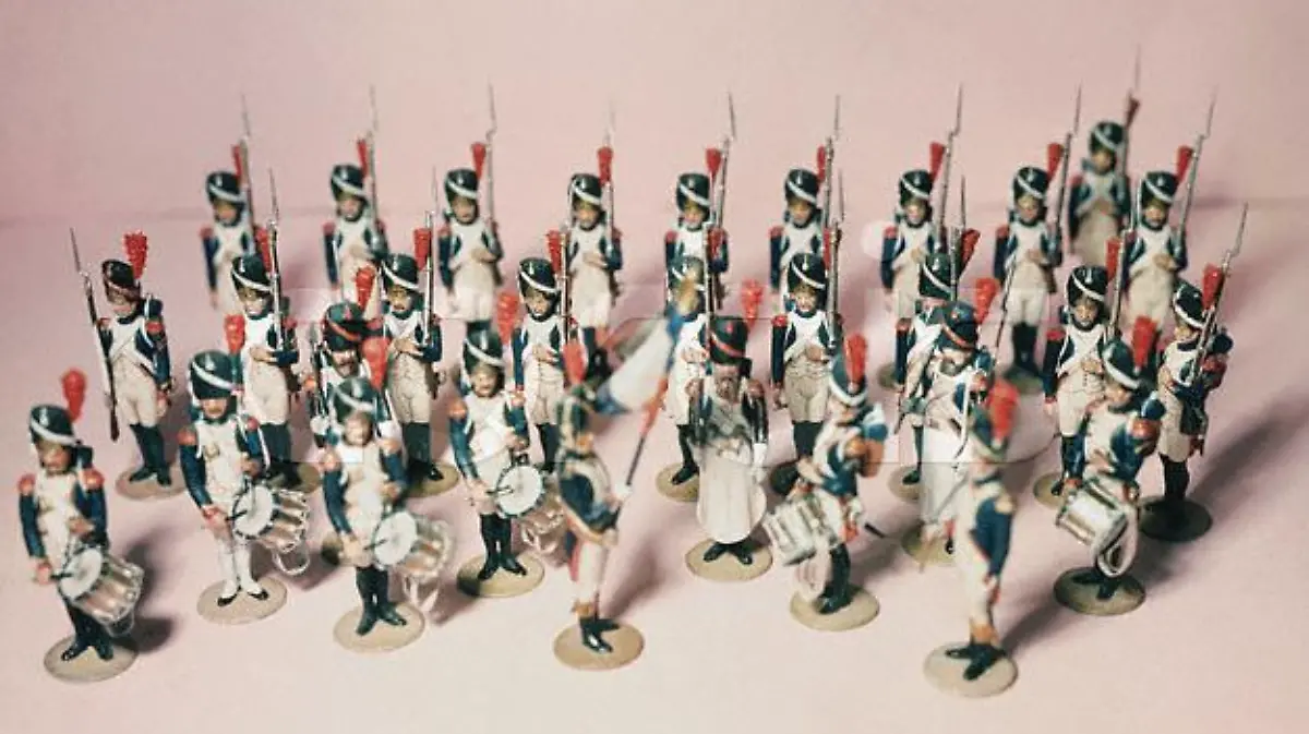 SOLDADITOS DE PLOMO-HISTORIA-JUGUETE