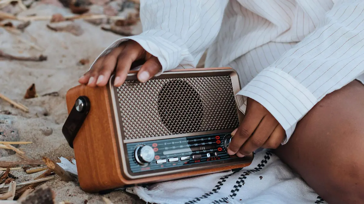 DIA-RADIO-CONMEMORACION