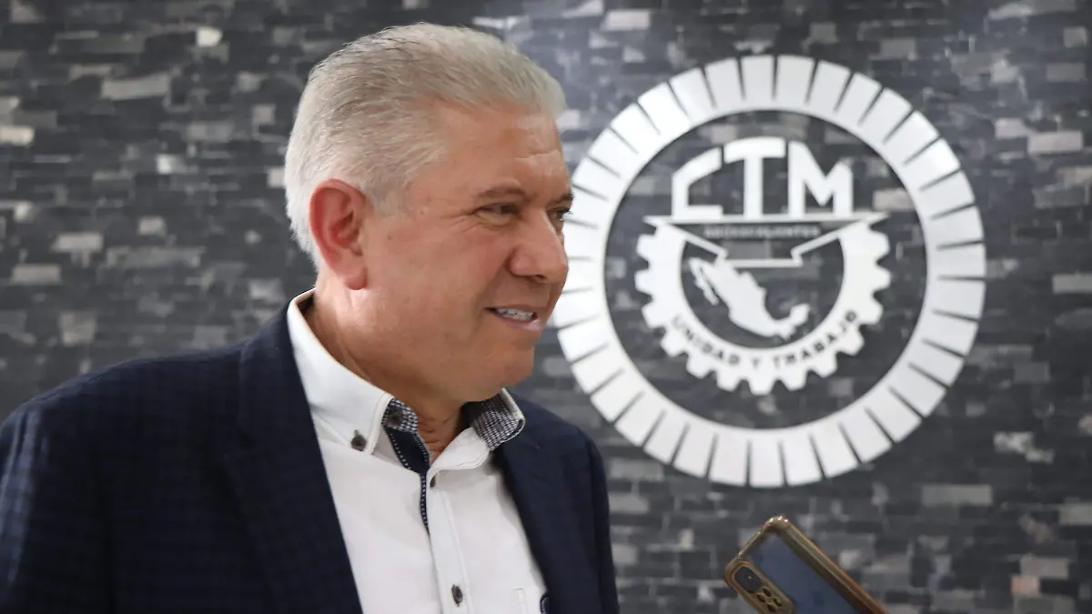 ROGELIO PADILLA DE LEÓN