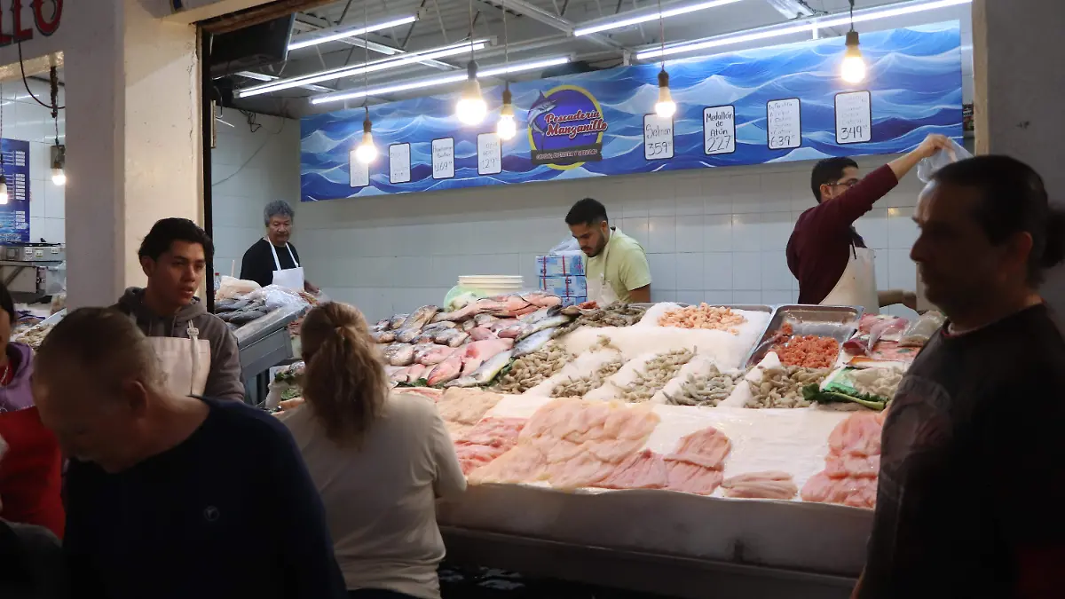 MERCADO PESCADOS MARISCOS (4)