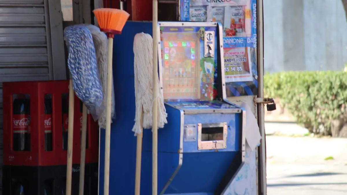 MAQUINAS-PROBLEMA-CLAUSURA