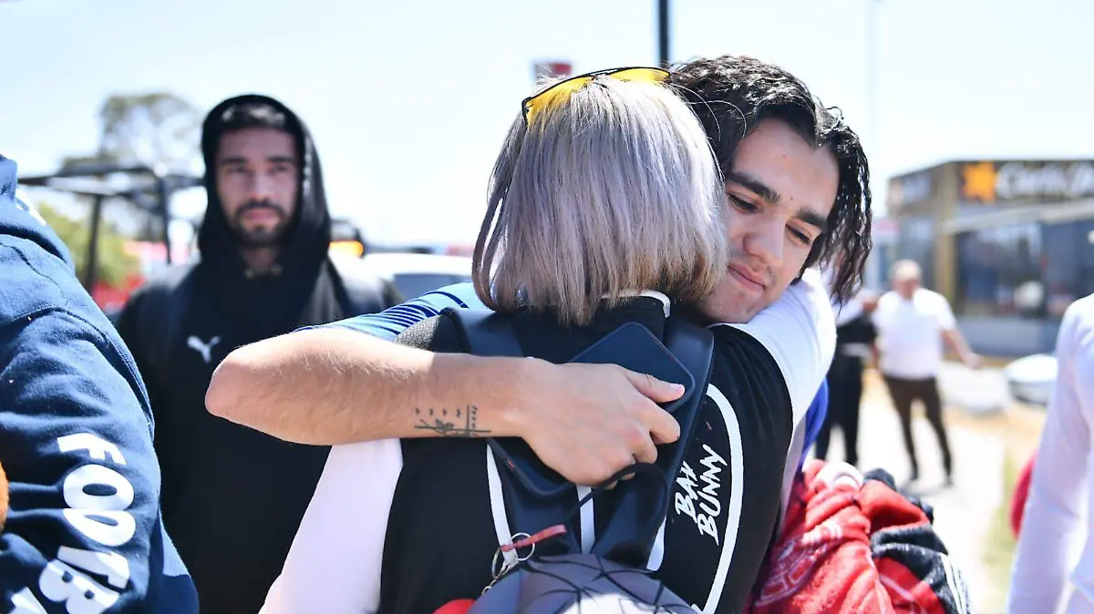 REGRESO-FAMILIAS VARADAS-BLOQUEOS