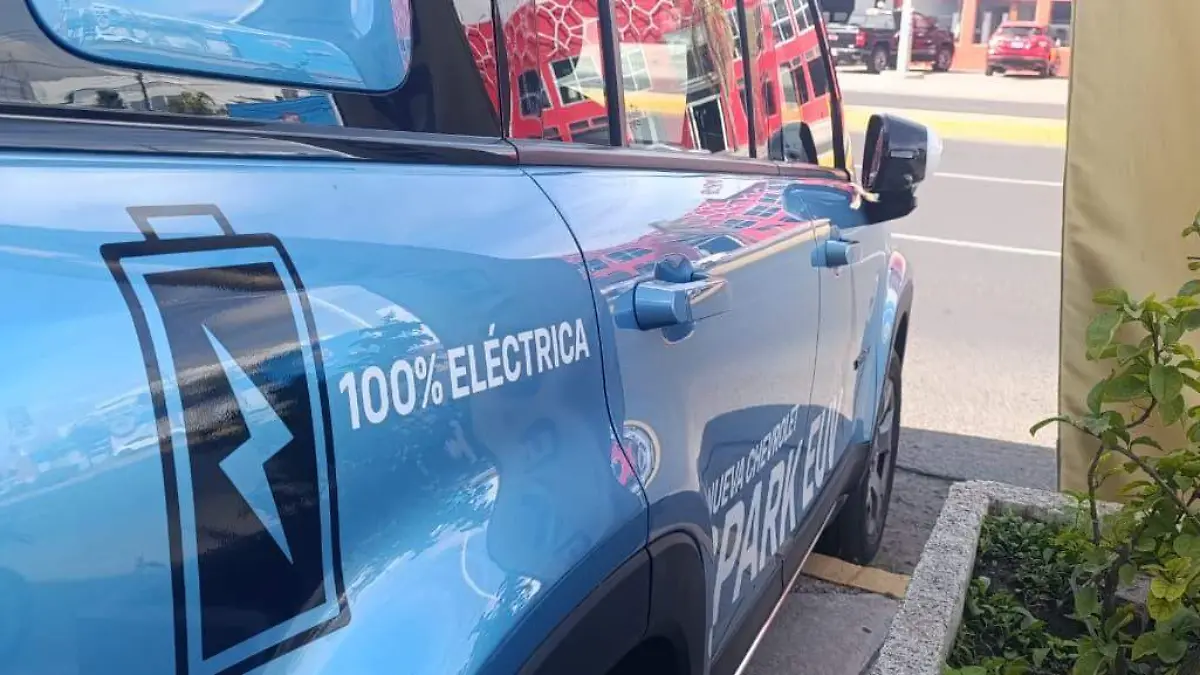 ELECTROLINERAS, ESTACIONES, TERMINALES YOVOY, VEHÍCULOS ELÉCTRICOS  (2)