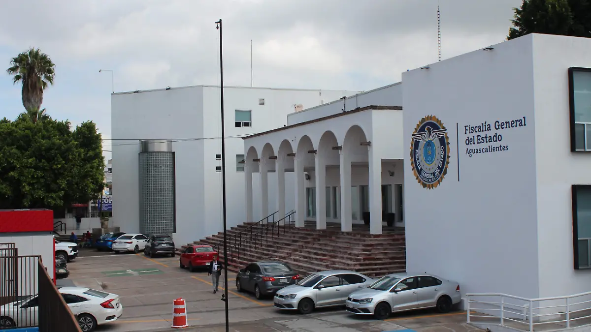 AMENAZA_MOVILIZACION_POLIS