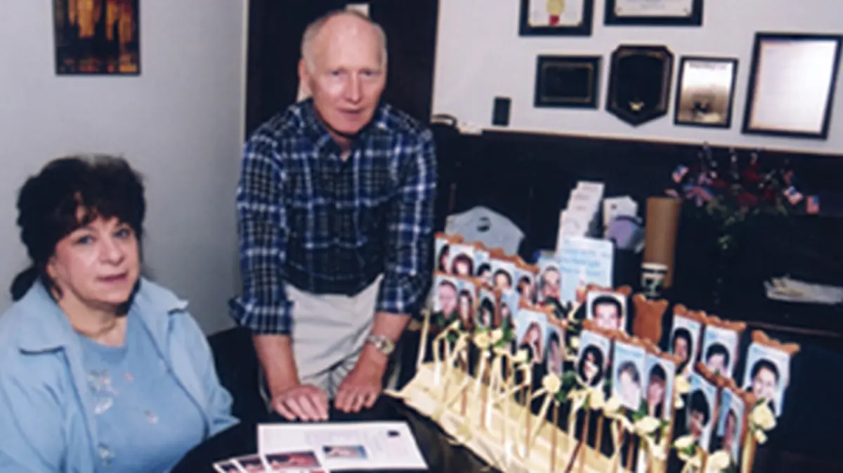 DESAPARICIÓN-SUZANNE LYALL-MISTERIO