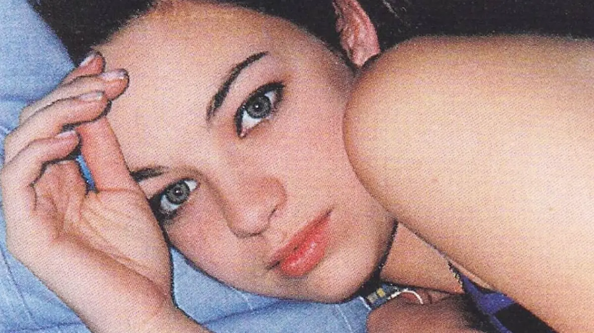 RACHEL BARBER-NIÑERA-OBSESION