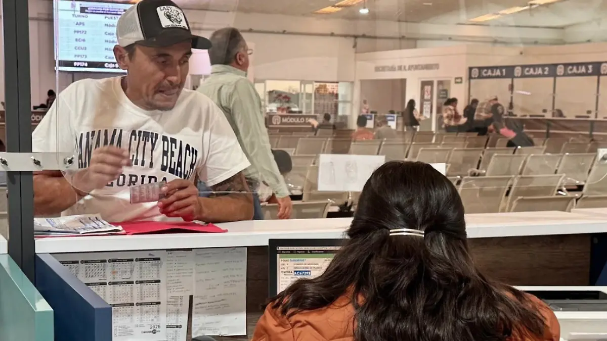 LEO MONTAÑEZ-PAGO-PREDIAL