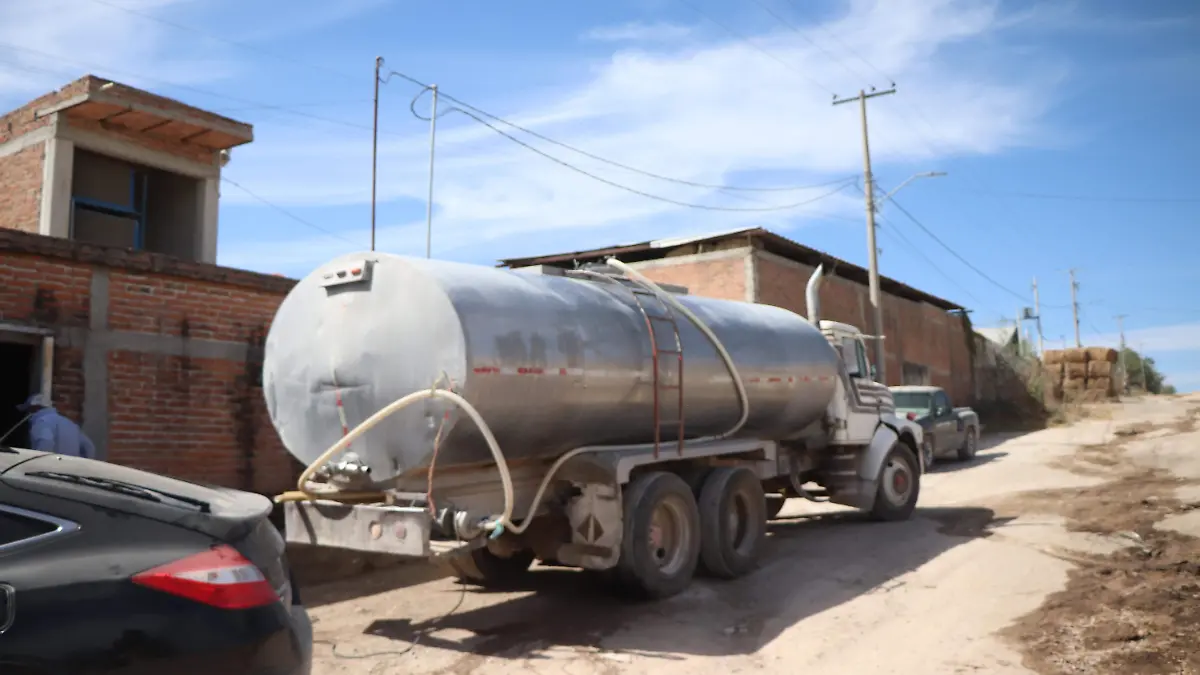 ACOPIO LECHE TRANSPORTE PIPAS (2)