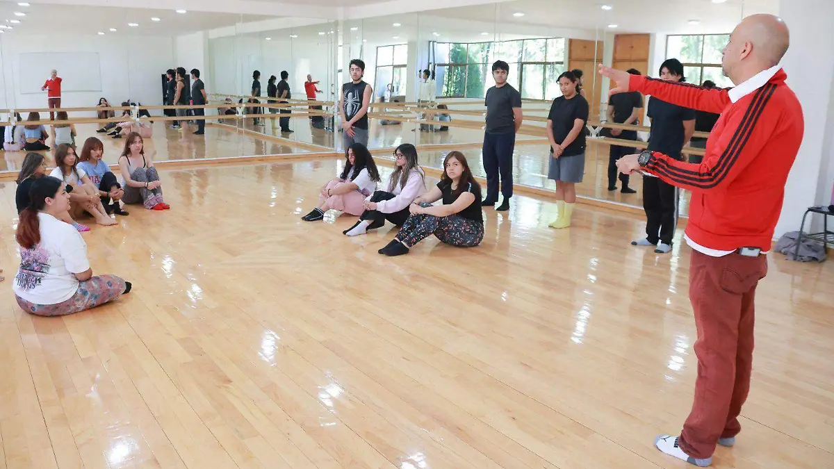 UAA-OBRA DE TEATRO-ARTES