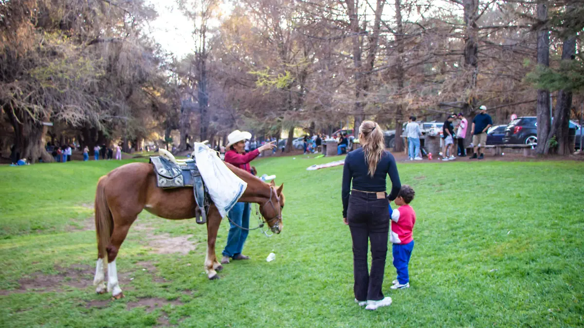 PARQUES EN SEMANA SANTA (2)