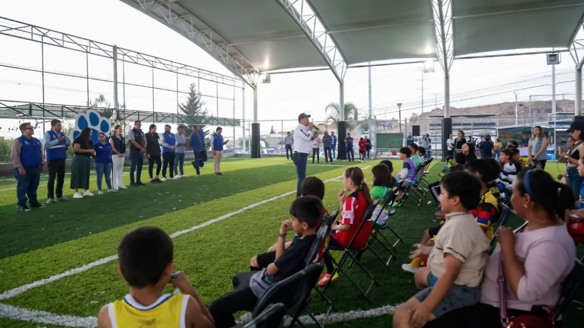 CANCHA-LEO MONTAÑEZ-PENSADORES MEXICANOS