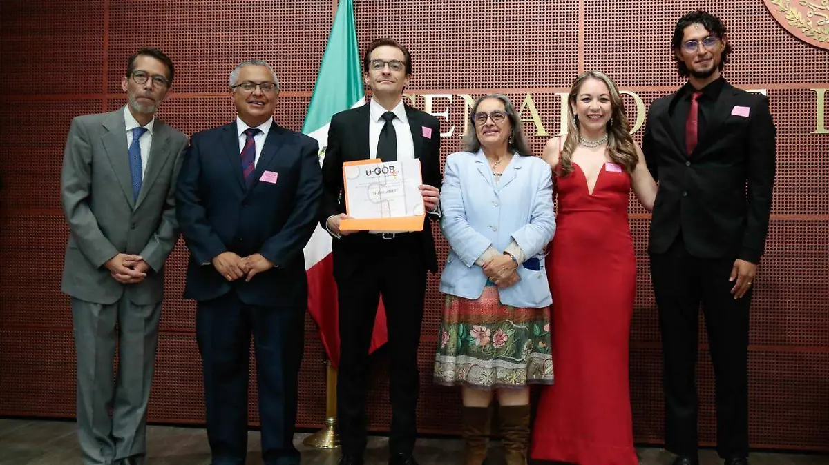 DISTINCION-TECNOLOGÍA-RECONOCIMIENTO
