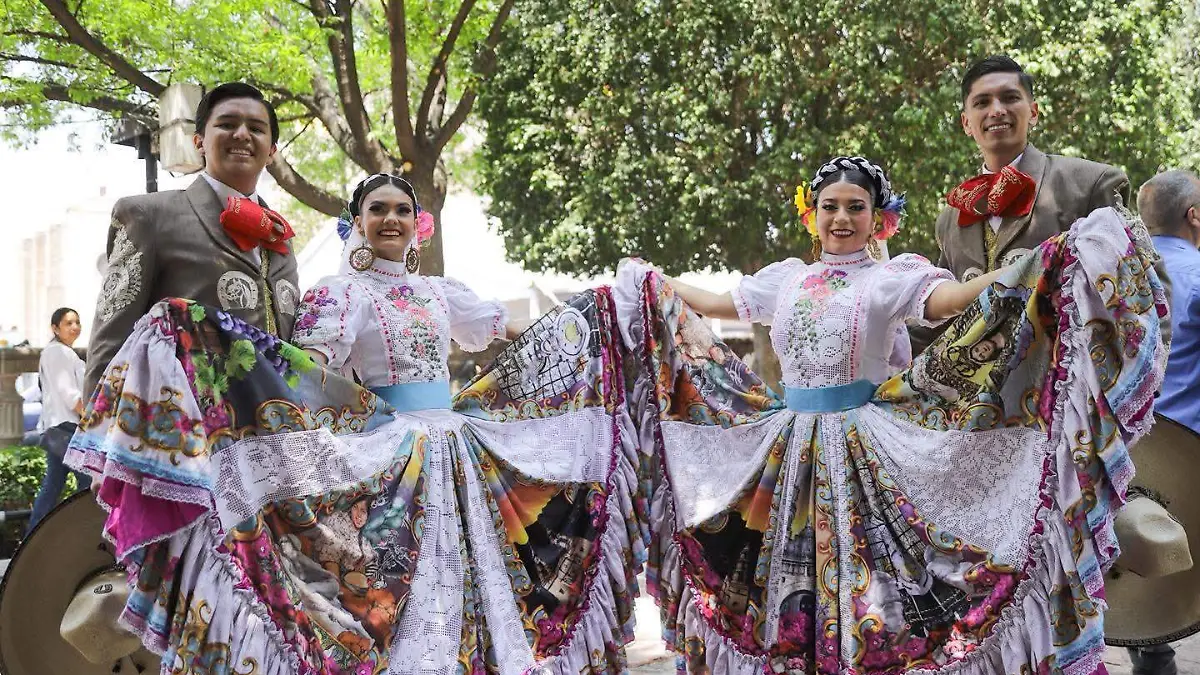 BANDOS-SOLEMNES-FNSM