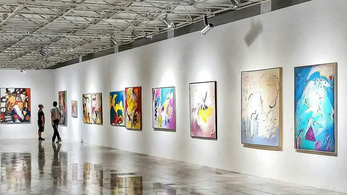 pexels-prismattco-2372978