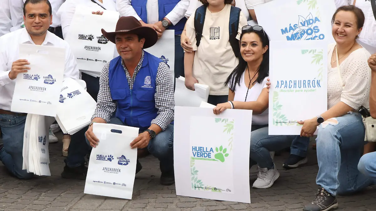 CARAVANA-MEDIO AMBIENTE-BASURA