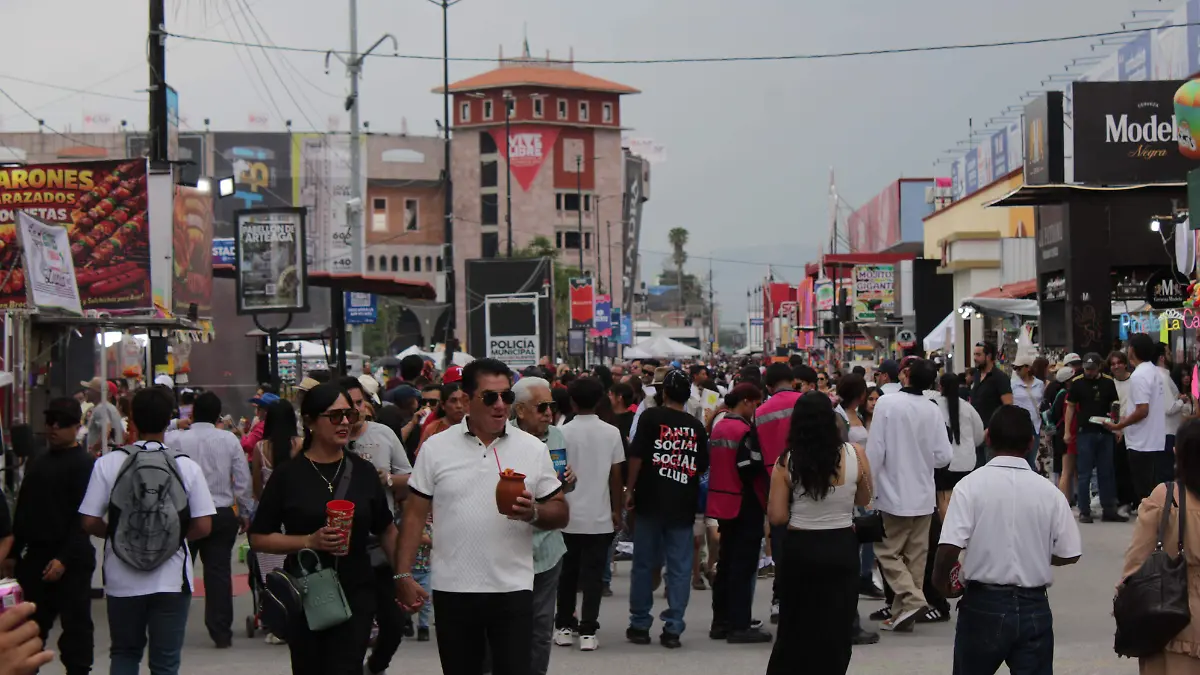 FERIA (1)