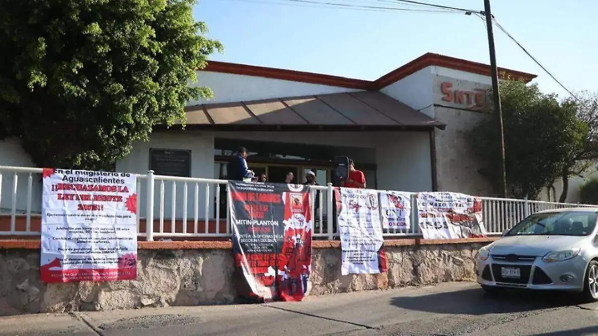 CNTE (1)