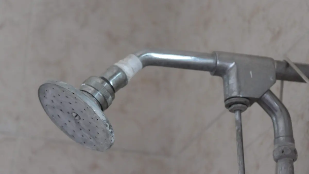 DUCHA (3)