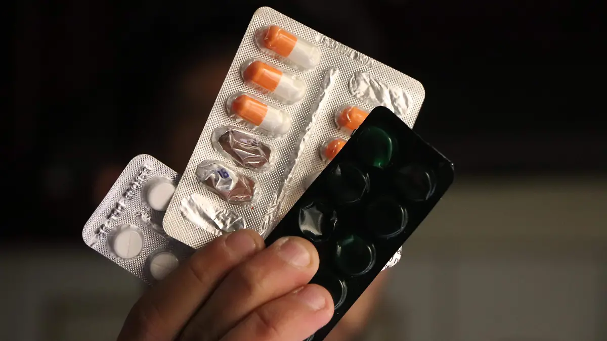 MEDICAMENTO (1)