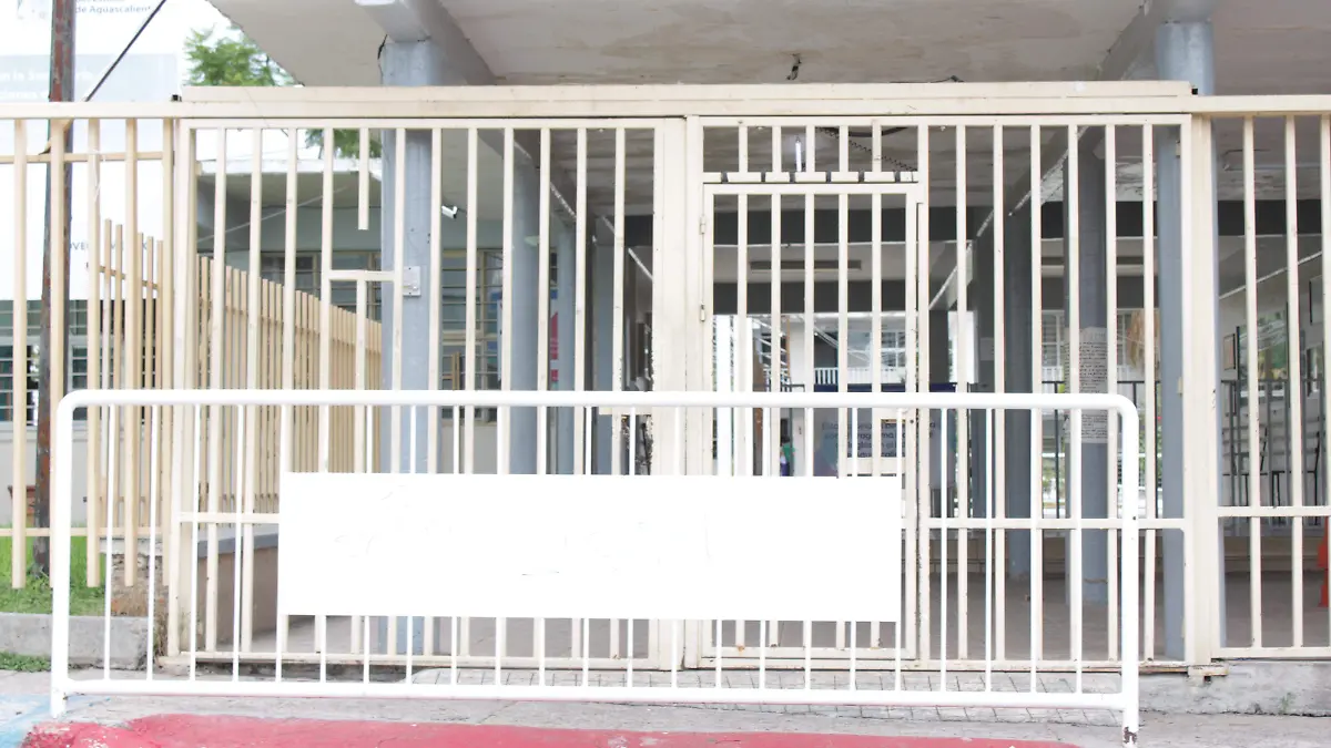 ESCUELAS (3)