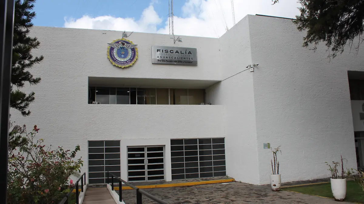 DETENIDO (1)
