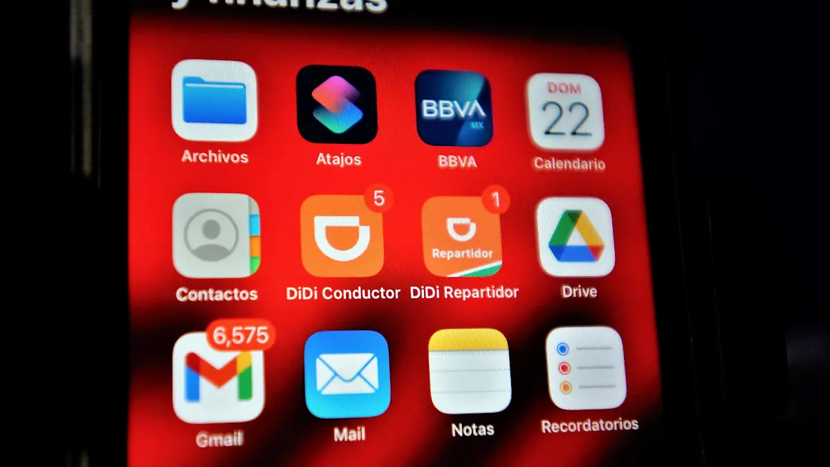 APLICACIONES MOVILES (2)