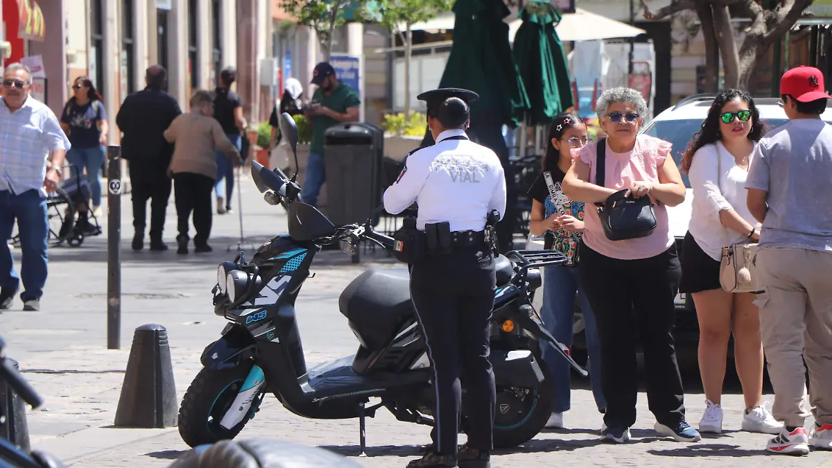 MOTOCICLISTAS (3)