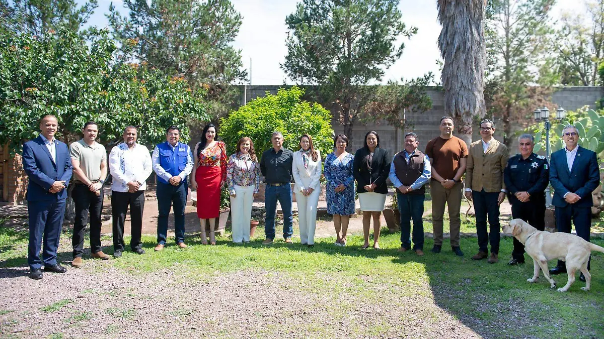 REUNION MUNI 1