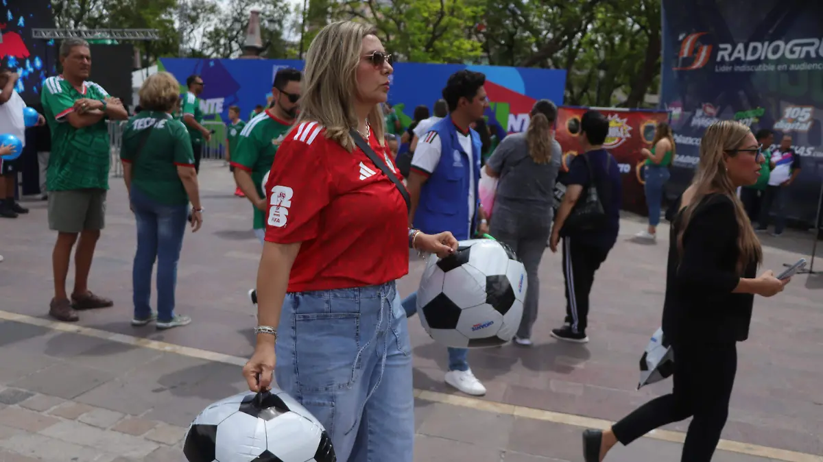 OUTFIT MÉXICO MUNDIAL 3