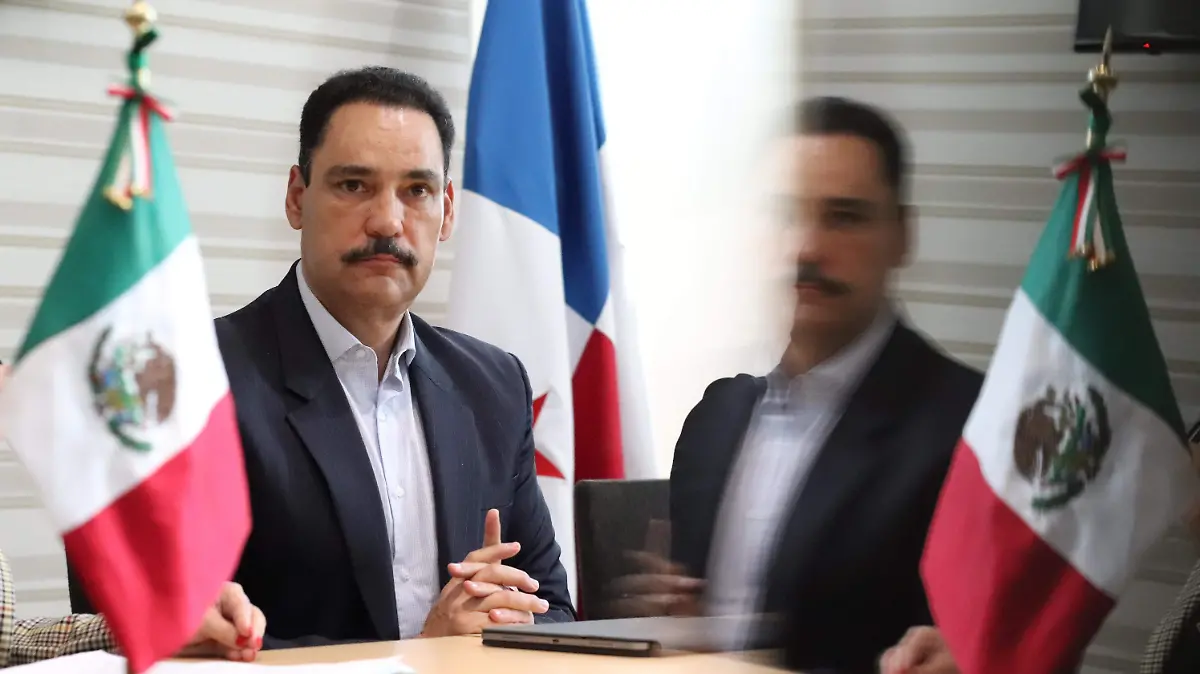 TOÑO MARTÍN DEL CAMPO 1