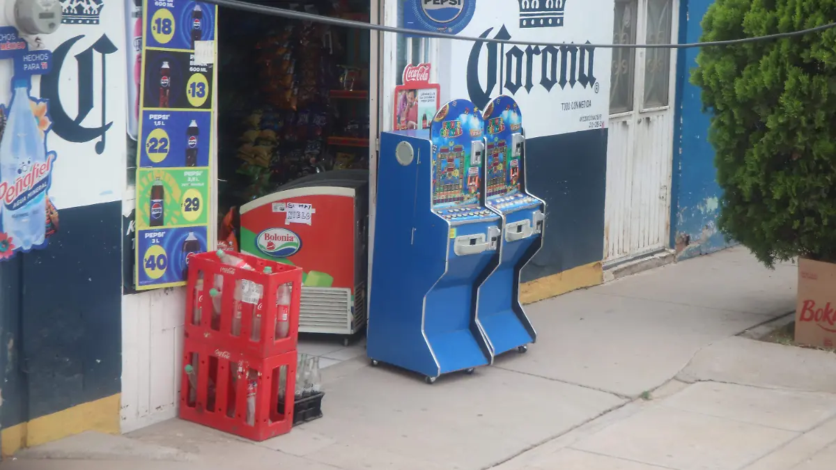 MAQUINAS TRAGAMONEDAS (1)