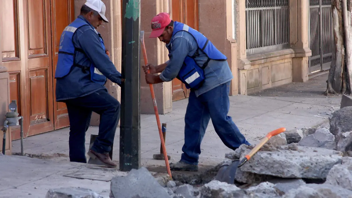 EMPLEOS - Fco Meza - El Sol de Leon (1)