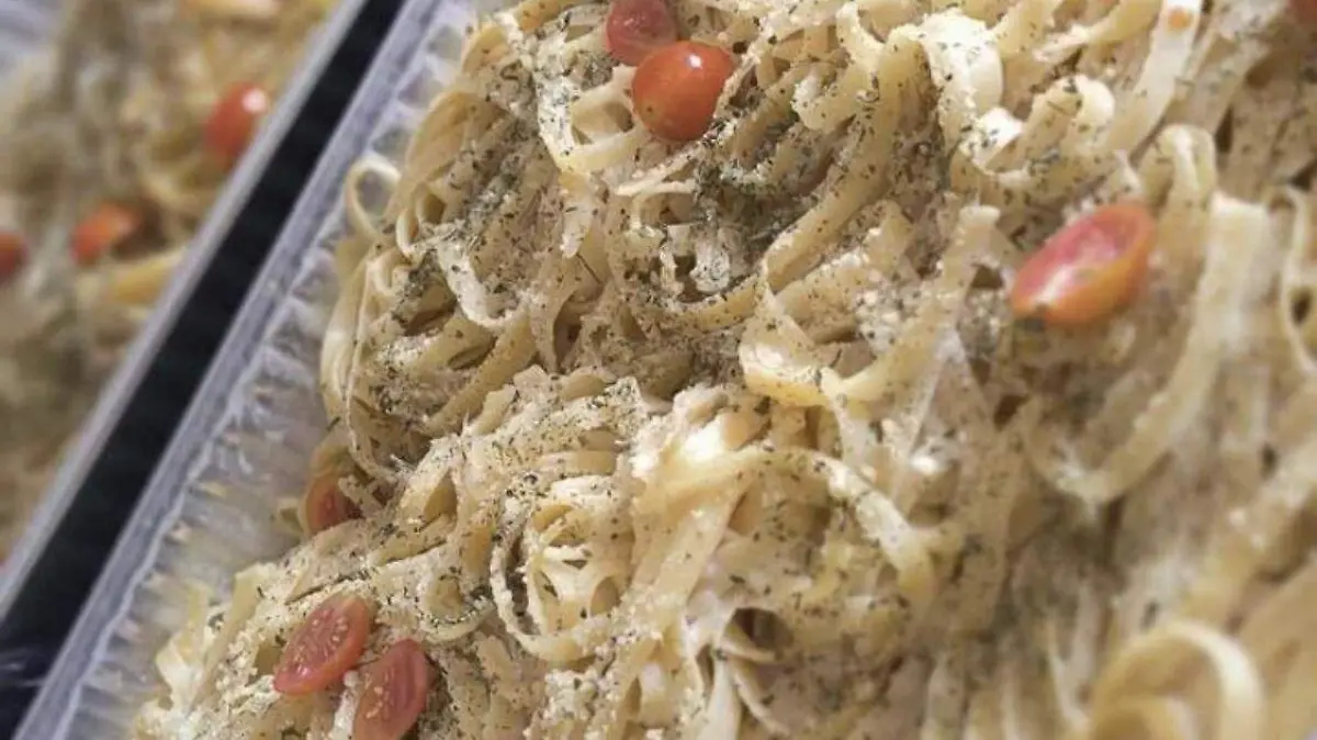 CENA NAVIDEÑA _ Vía Marketplace (4)