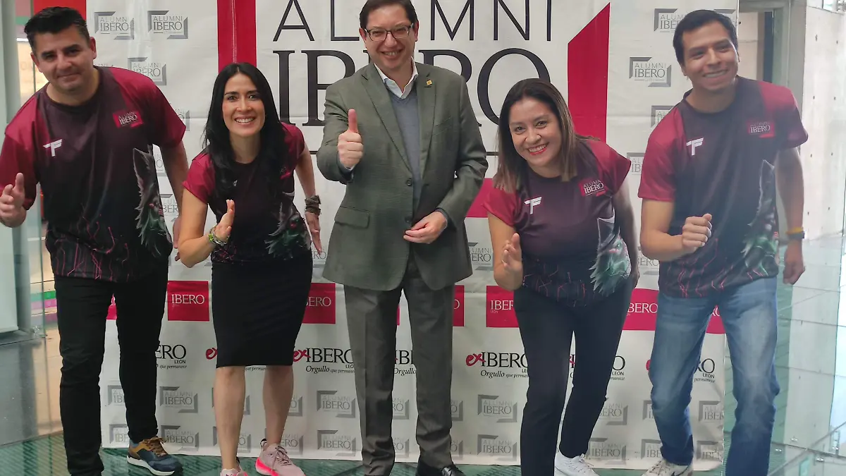 R VAZQUEZ - CARREA DE CORAZON ALUMNI IBERO LEON (4)