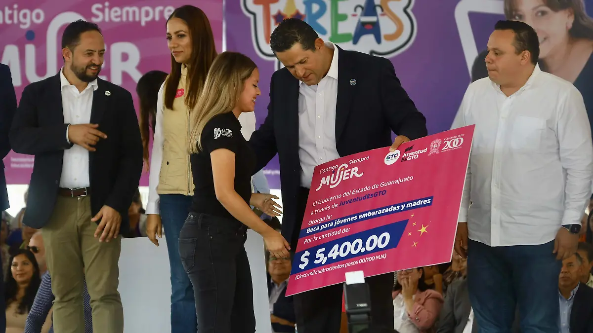 FCARMONA_TARJETAS ROSAS (1)