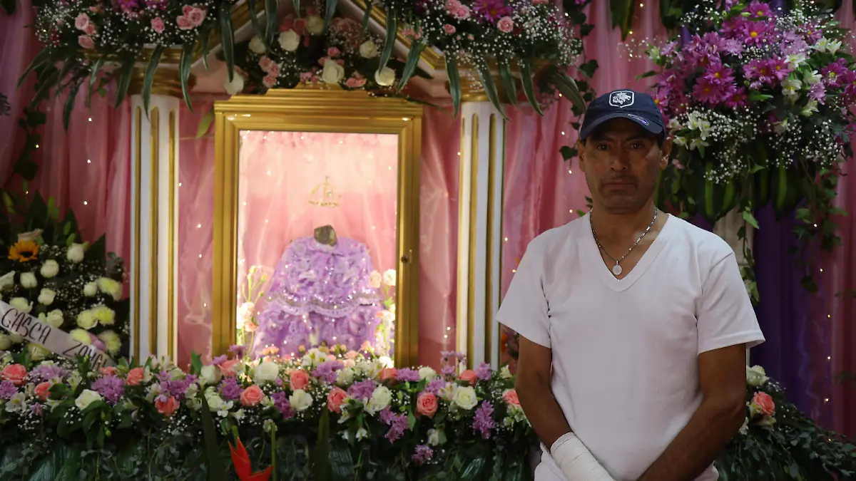 PIEDRA VIRGEN DE GPE- ROSARIO HORTA (1)