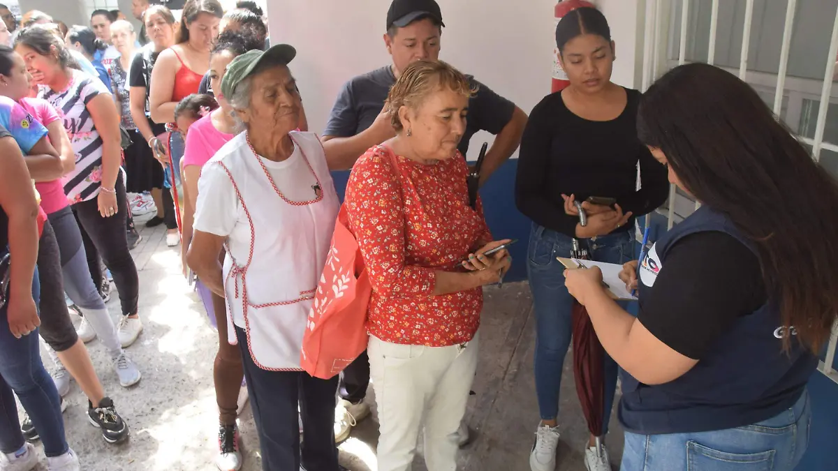 En noviembre arranca registro para Tarjeta Rosa y en enero se entregará el dinero