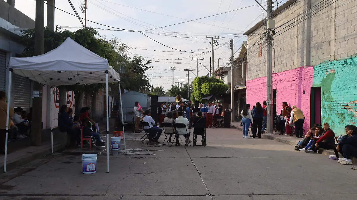 ROSARIO HORTA- PIEDRA VIRGEN DE GPE (1)