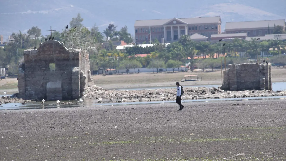 F CARMONA EL SOL DE LEON PRESA EL PALOTE (19)