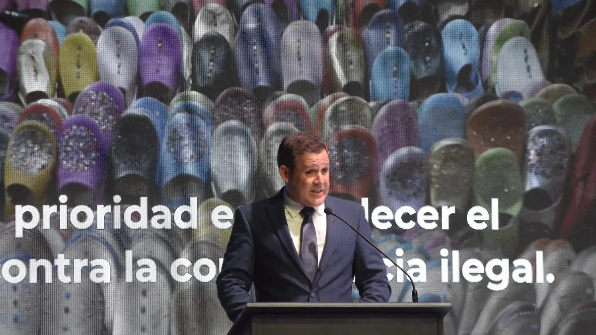 CALZADO CHINO