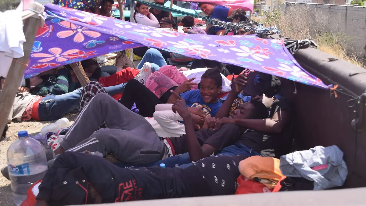 FcARMONA-MIGRANTES SOL (3)