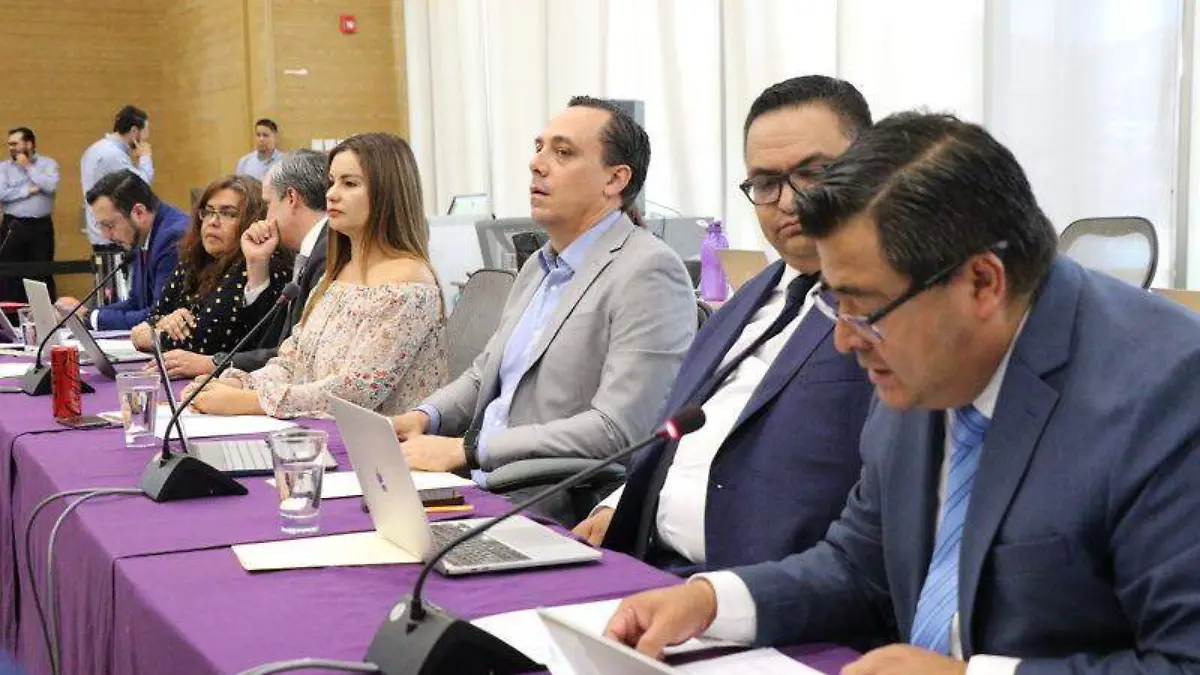 AVANZA ANÁLISIS PARA MODIFICAR LEY DE CONTRATACIONES PÚBLICAS