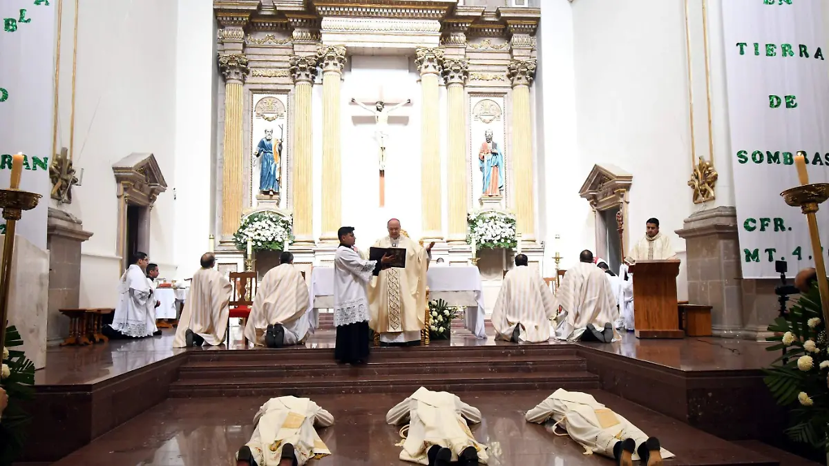 ORDENACION SACERDOTAL (7)