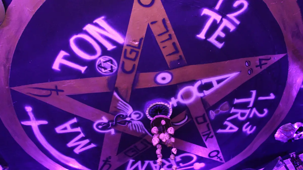 LA SANTA MUERTE _ FRANCISCO CARMONA_(28)